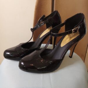 ESCARPINS RETRO PIN'UP POINTURE 39