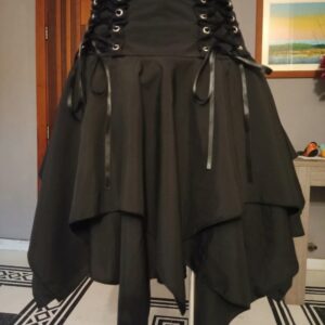 JUPE GOTHIQUE CEINTURE CORSETEE TAILLE L