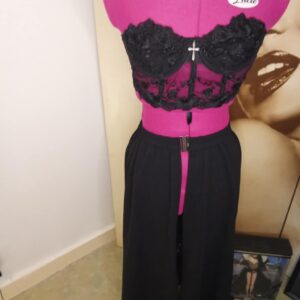 PETIT TOP EN DENTELLE GOTH TAILLE XS