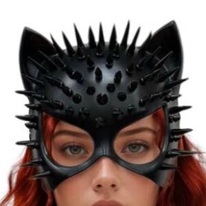Masque de chat noir à pointes